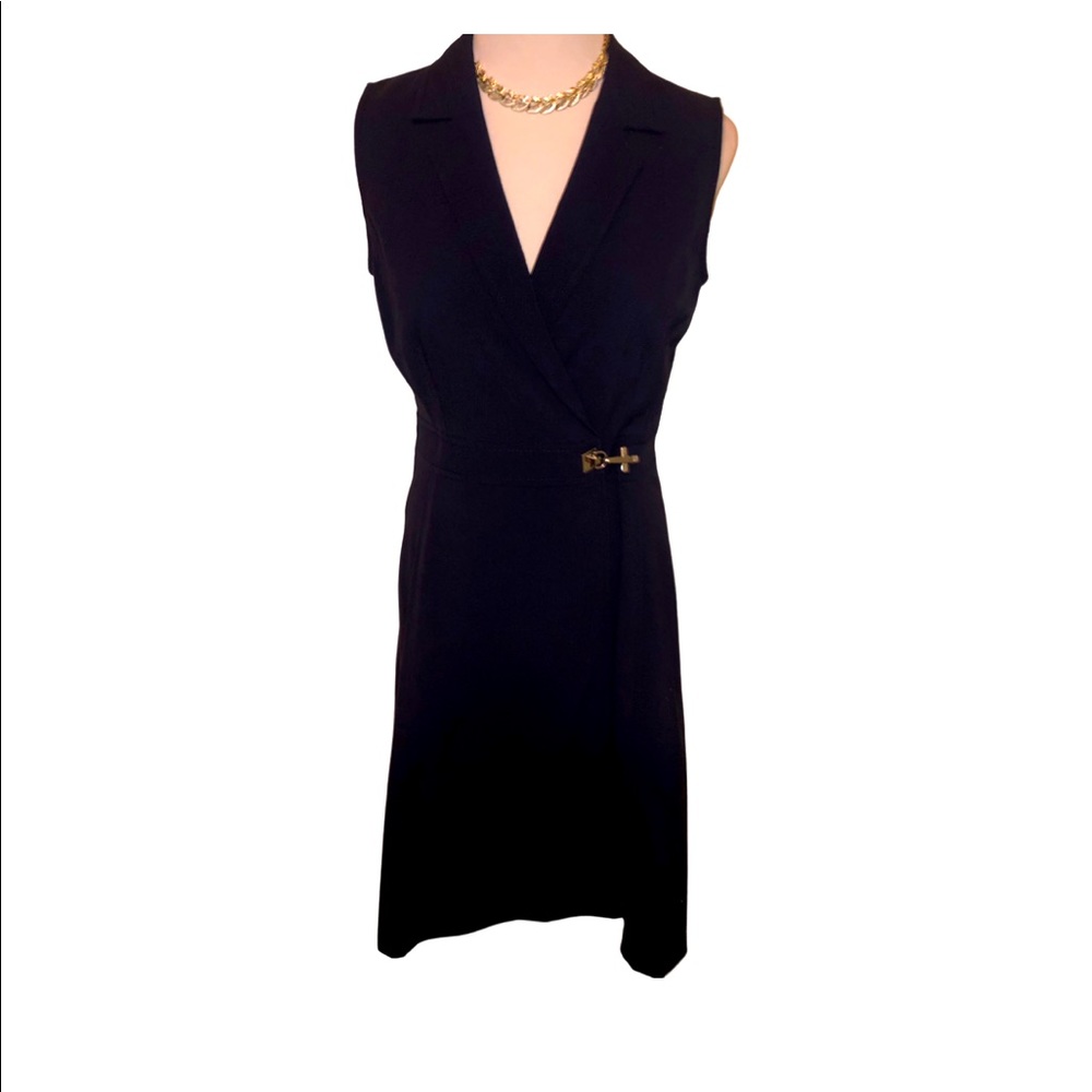 👇🏻$Reduced to lowest price.Vintage Calvin Klein dress w/side buckle closure.